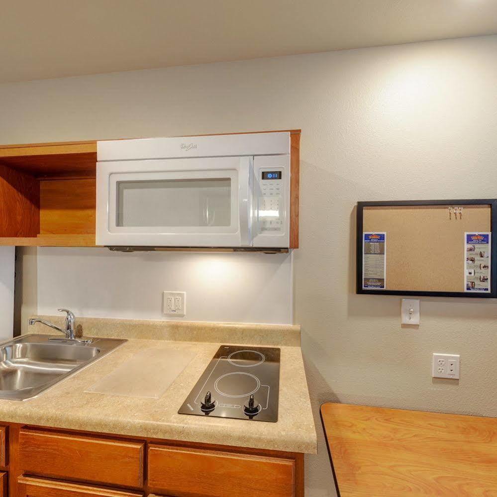 Extended Stay America Select Suites - Indianapolis - Lawrence エクステリア 写真