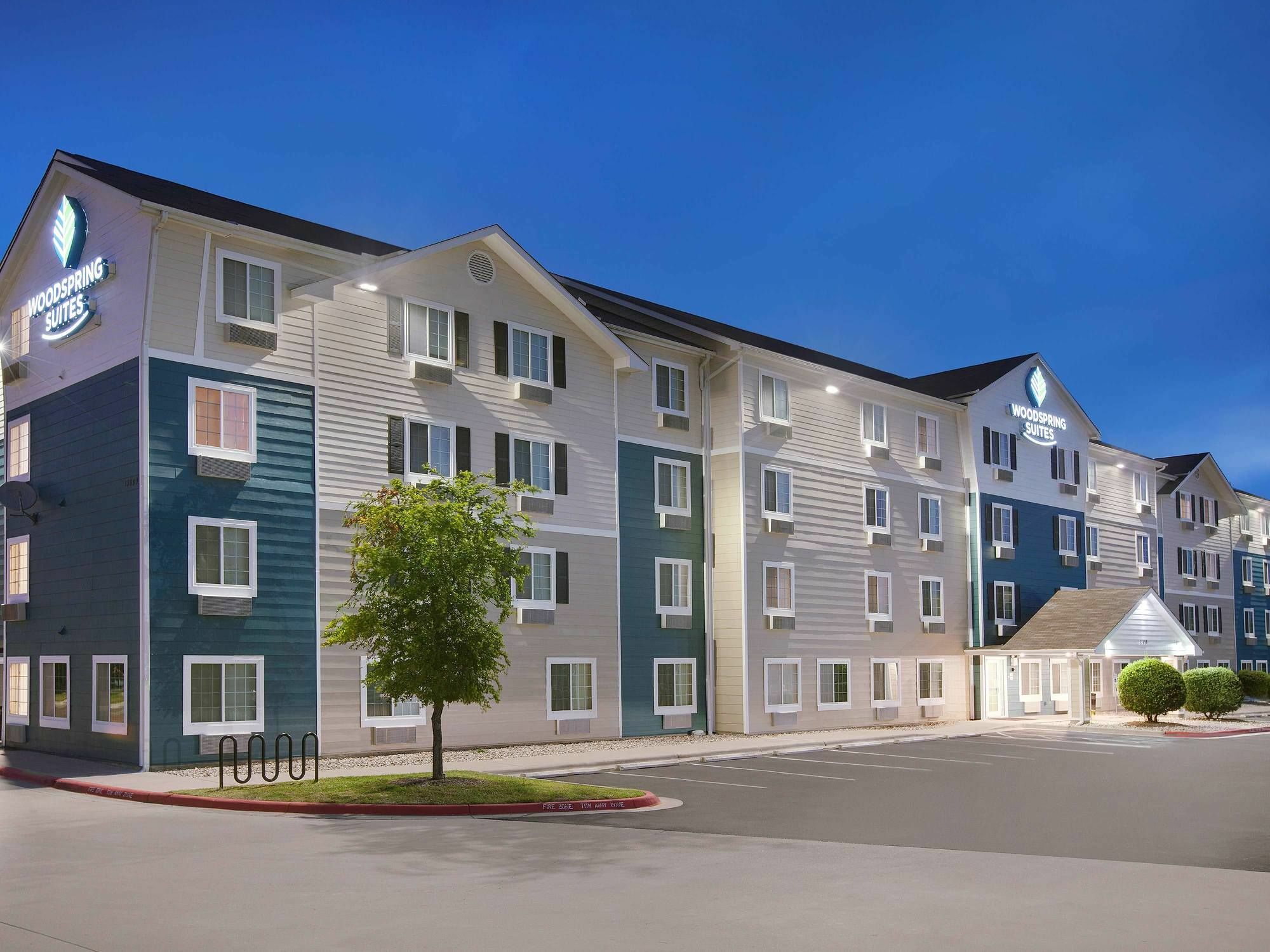 Extended Stay America Select Suites - Indianapolis - Lawrence エクステリア 写真